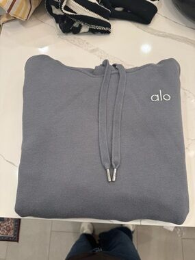 Alo Slate Grey Pullover Hoodie with Drawstring